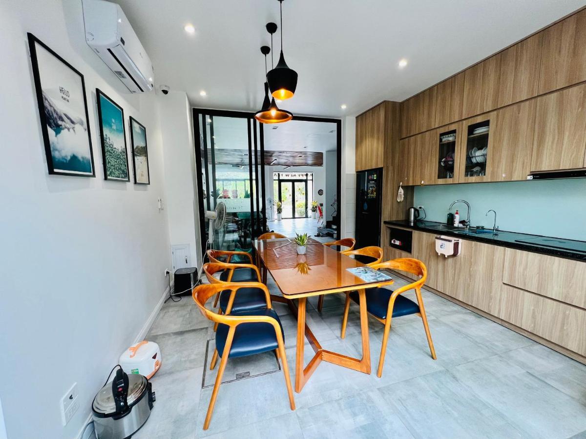 The Track Homestay - Near Bai Dai Beach Cam Lam Екстер'єр фото