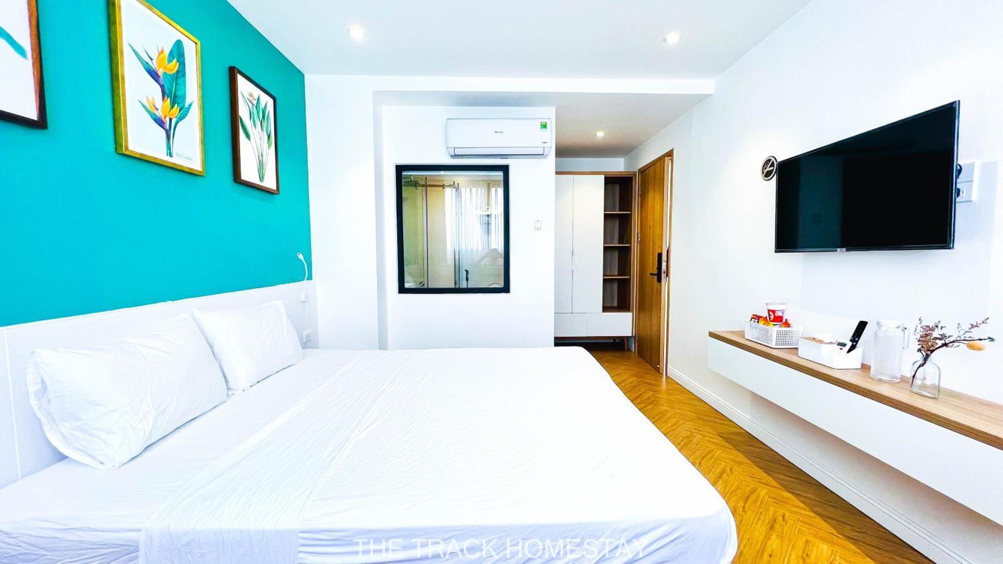 The Track Homestay - Near Bai Dai Beach Cam Lam Екстер'єр фото